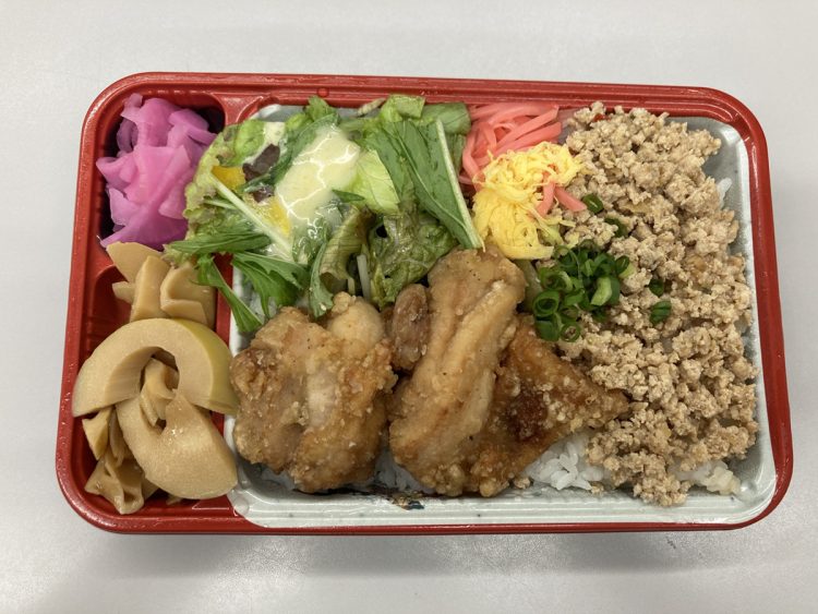 鳥唐そぼろ丼